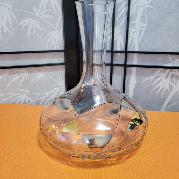 Vintage Luminescence Mouth Blown Glass Crystal Decanter Vase w/ Hand Decoration - Picture 3 of 5